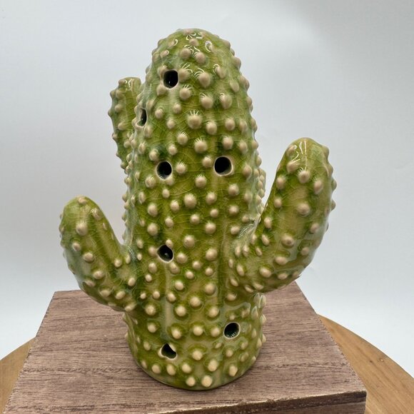 Ceramic Green Cactus Figure Southwest Style 5 1/2 in. Tall unbranded EUC - Picture 5 of 9